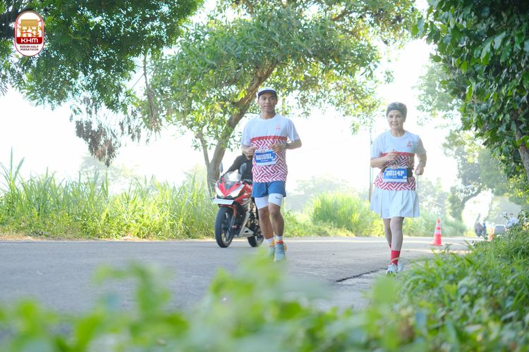 Race photo from Kediri Half Marathon 2024