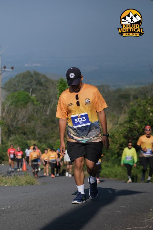 Race photo from Kelud Vertical Challenge 2024