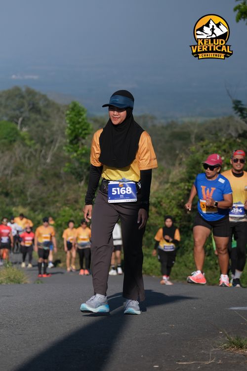 Race photo from Kelud Vertical Challenge 2024