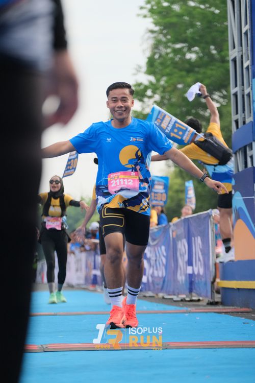 Race photo from Isoplus Run 2024 Surabaya