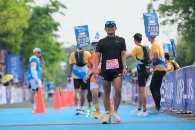 Race photo from Isoplus Run 2024 Surabaya