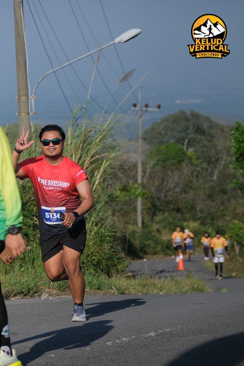 Race photo from Kelud Vertical Challenge 2024