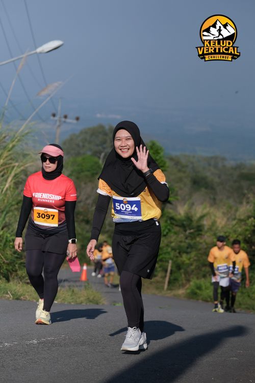 Race photo from Kelud Vertical Challenge 2024