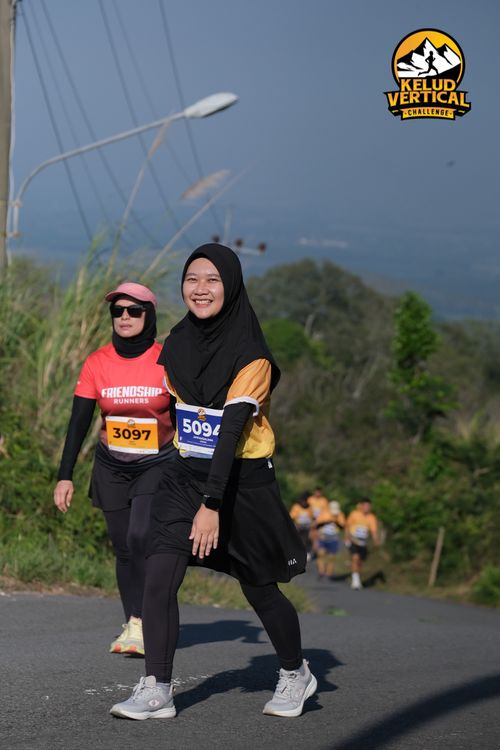 Race photo from Kelud Vertical Challenge 2024