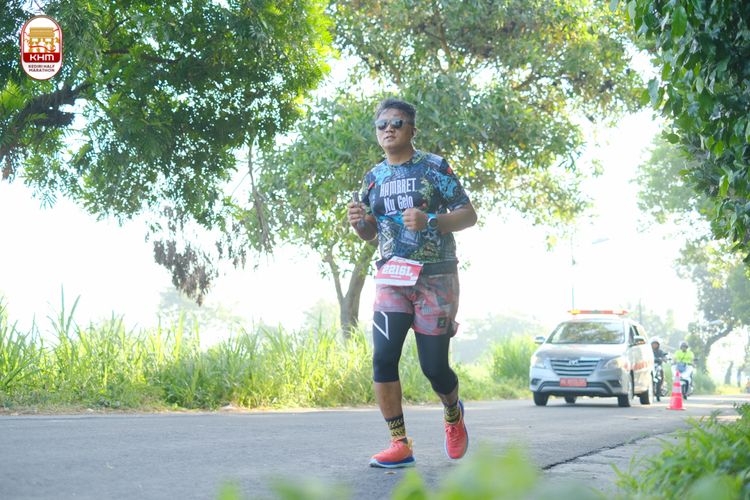 Race photo from Kediri Half Marathon 2024