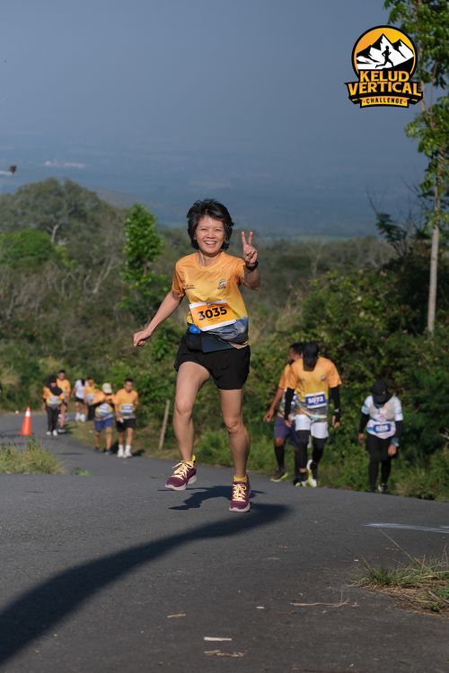 Race photo from Kelud Vertical Challenge 2024