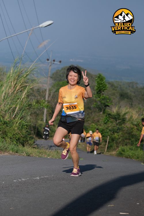 Race photo from Kelud Vertical Challenge 2024