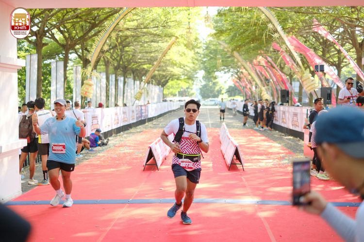 Race photo from Kediri Half Marathon 2024