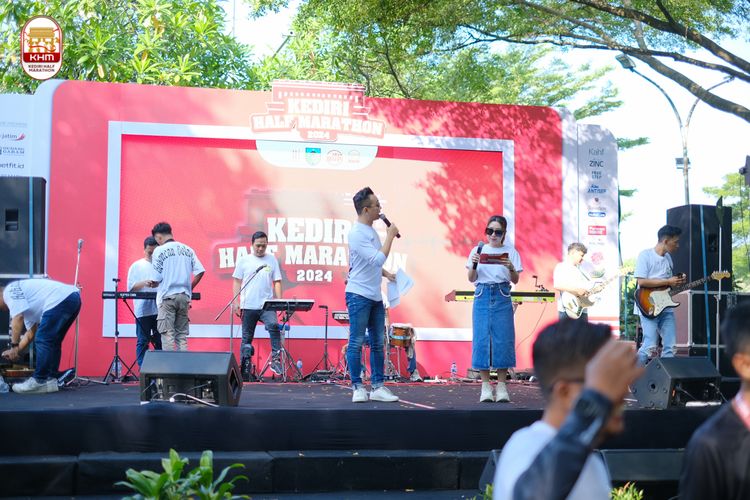 Race photo from Kediri Half Marathon 2024