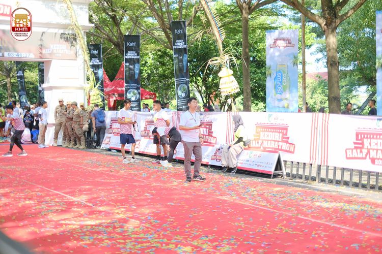 Race photo from Kediri Half Marathon 2024