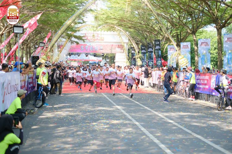Race photo from Kediri Half Marathon 2024