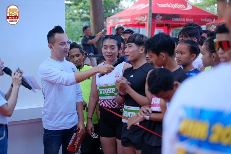 Race photo from Kediri Half Marathon 2024