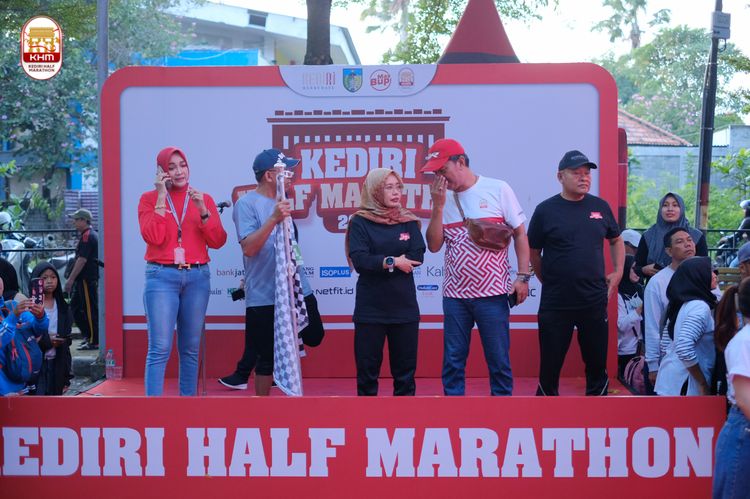 Race photo from Kediri Half Marathon 2024