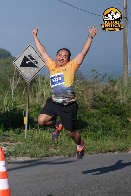 Race photo from Kelud Vertical Challenge 2024
