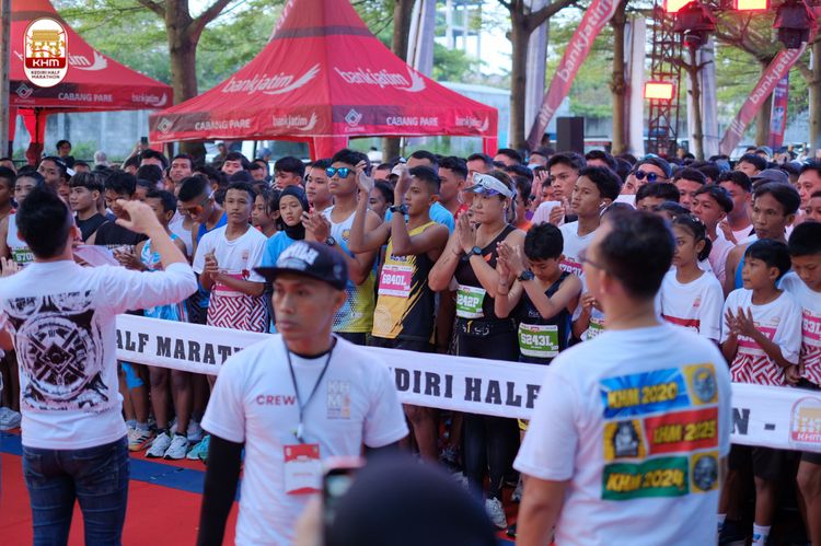 Race photo from Kediri Half Marathon 2024