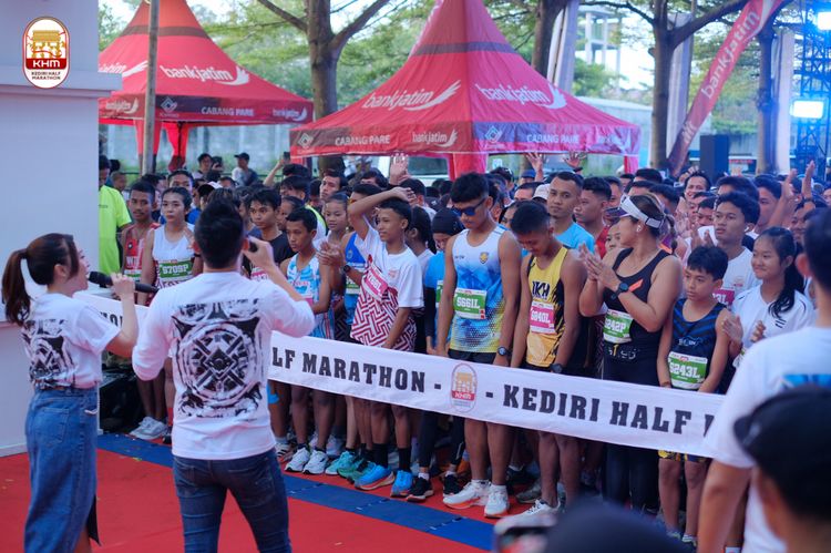 Race photo from Kediri Half Marathon 2024