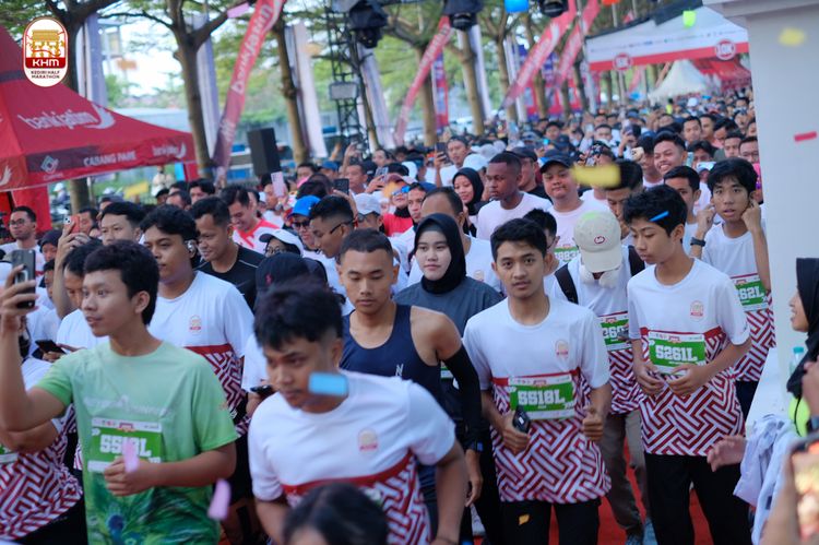 Race photo from Kediri Half Marathon 2024