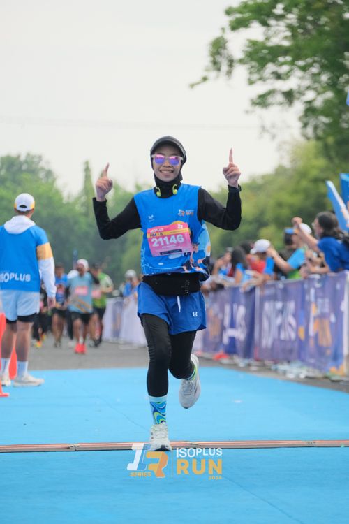 Race photo from Isoplus Run 2024 Surabaya