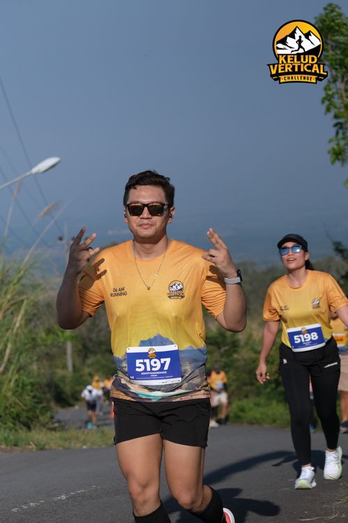 Race photo from Kelud Vertical Challenge 2024