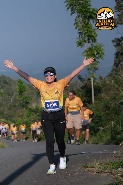 Race photo from Kelud Vertical Challenge 2024
