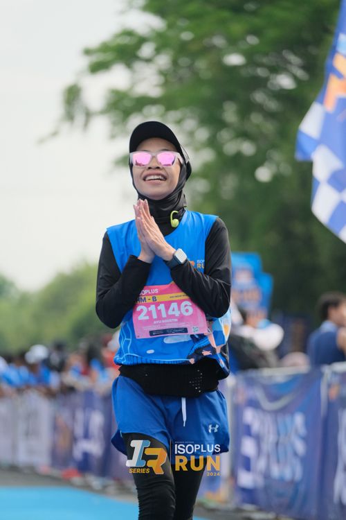 Race photo from Isoplus Run 2024 Surabaya