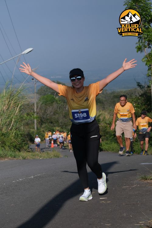Race photo from Kelud Vertical Challenge 2024
