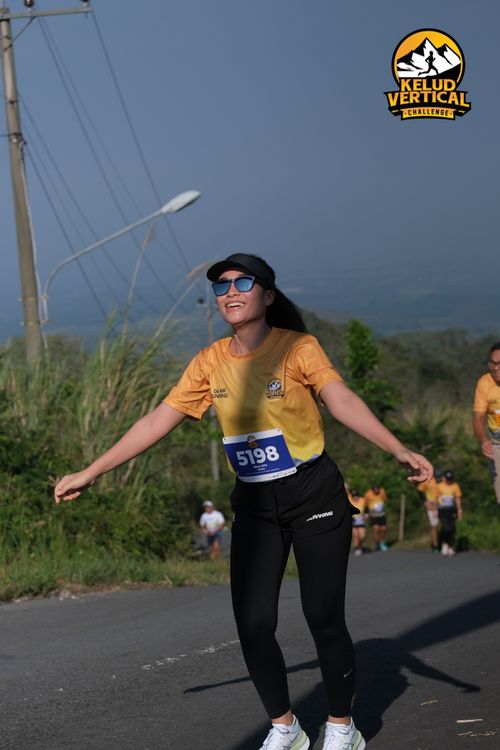 Race photo from Kelud Vertical Challenge 2024