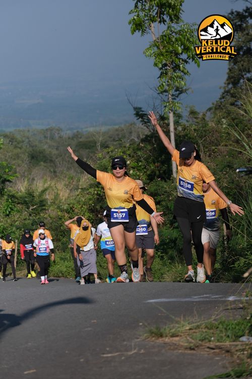 Race photo from Kelud Vertical Challenge 2024
