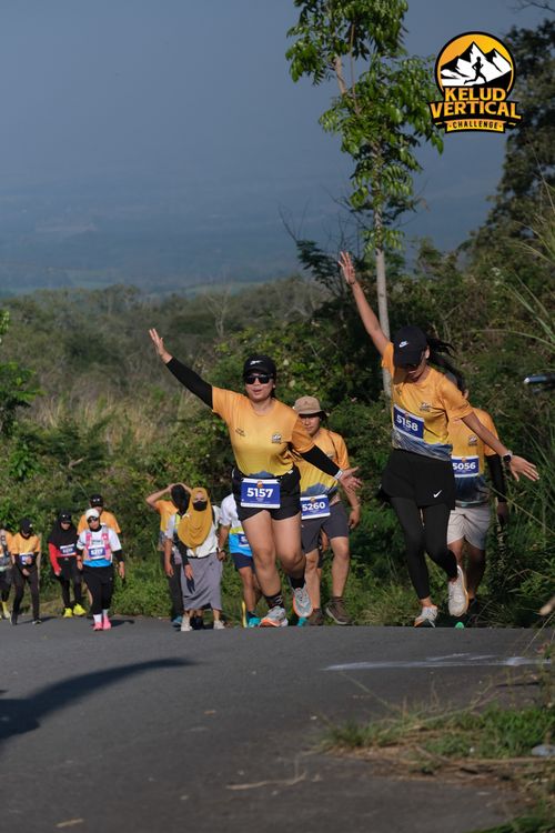 Race photo from Kelud Vertical Challenge 2024