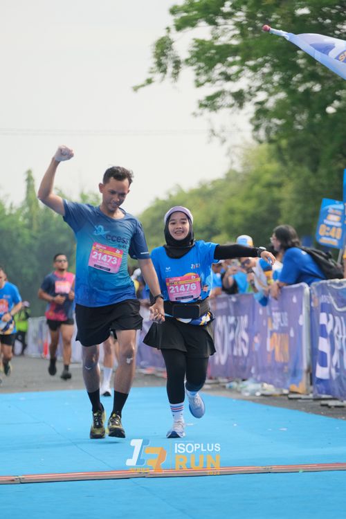 Race photo from Isoplus Run 2024 Surabaya