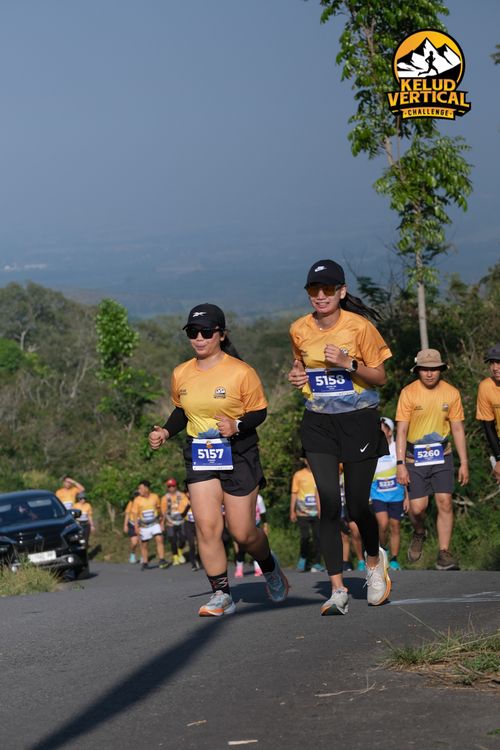 Race photo from Kelud Vertical Challenge 2024