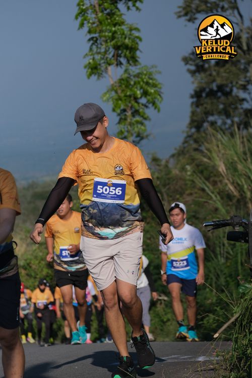 Race photo from Kelud Vertical Challenge 2024