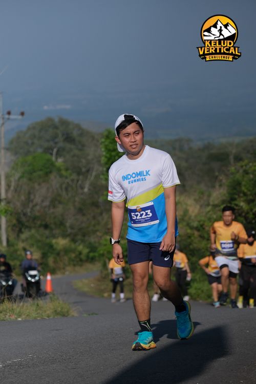 Race photo from Kelud Vertical Challenge 2024