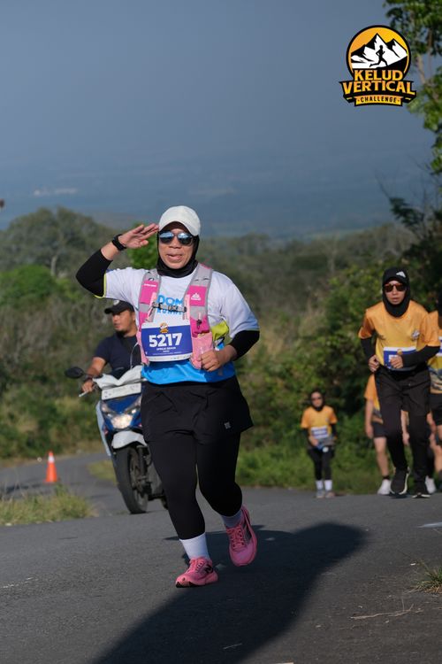 Race photo from Kelud Vertical Challenge 2024