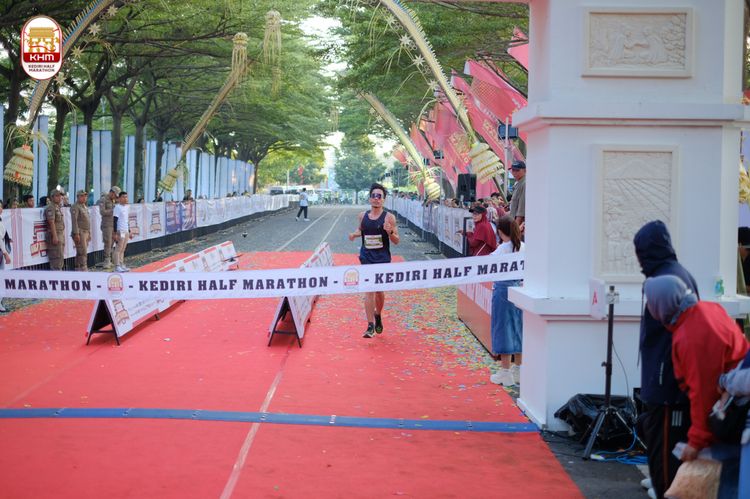 Race photo from Kediri Half Marathon 2024