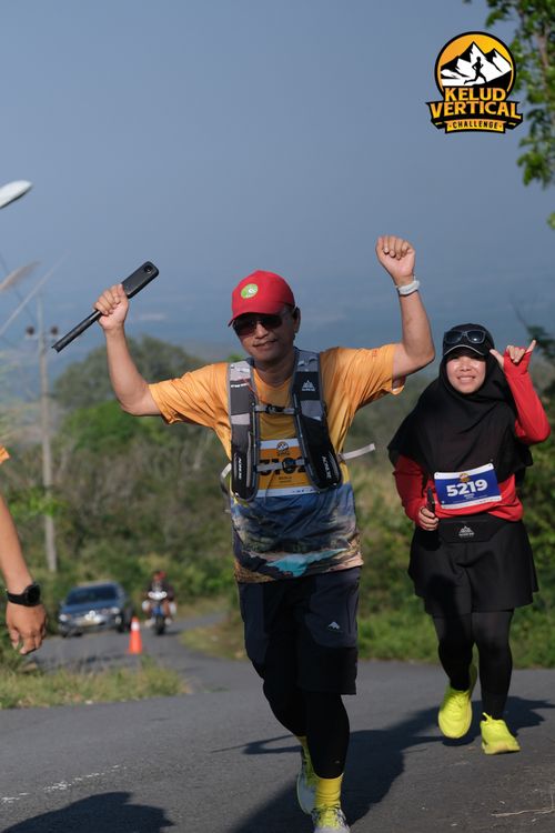 Race photo from Kelud Vertical Challenge 2024