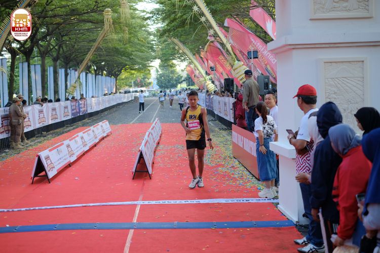 Race photo from Kediri Half Marathon 2024