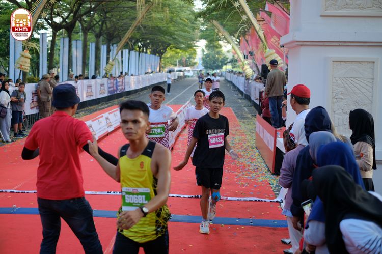 Race photo from Kediri Half Marathon 2024