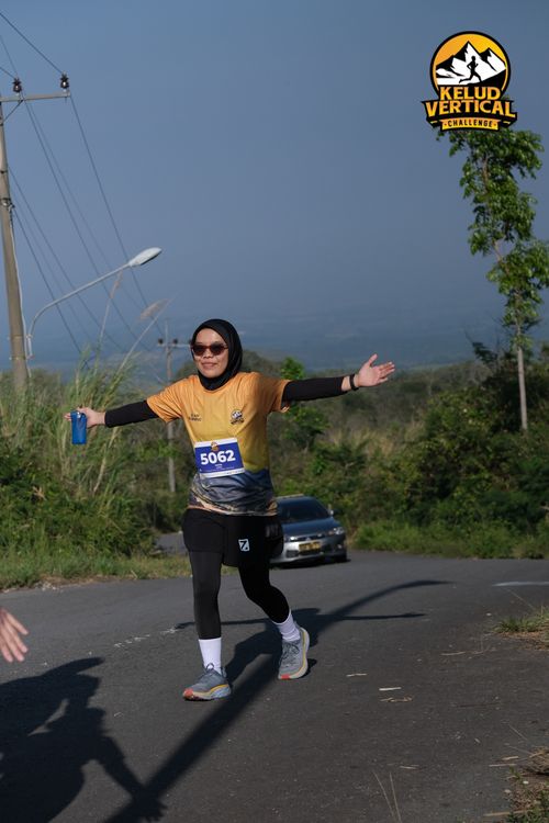 Race photo from Kelud Vertical Challenge 2024