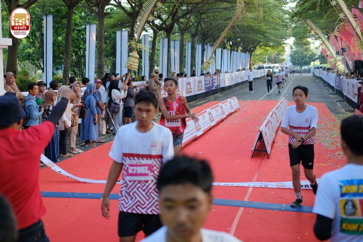 Race photo from Kediri Half Marathon 2024