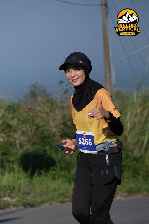 Race photo from Kelud Vertical Challenge 2024