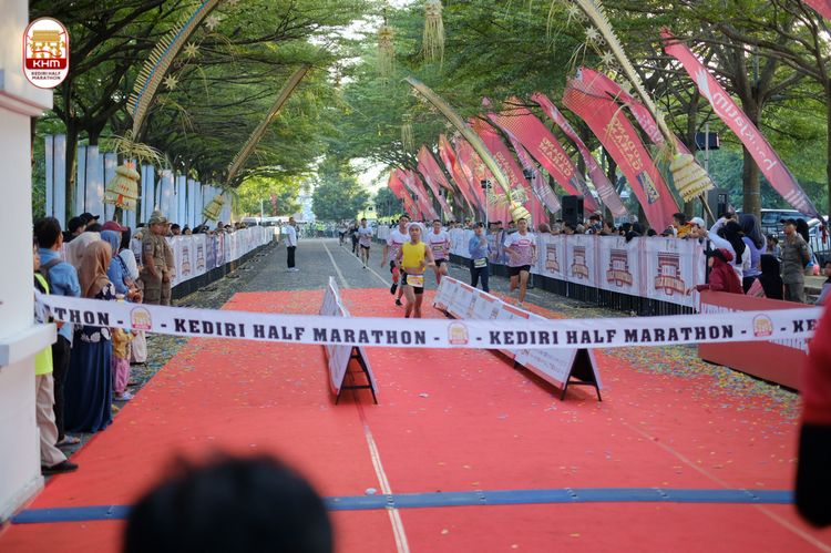 Race photo from Kediri Half Marathon 2024