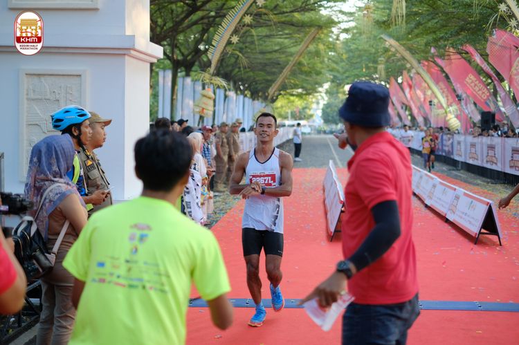 Race photo from Kediri Half Marathon 2024