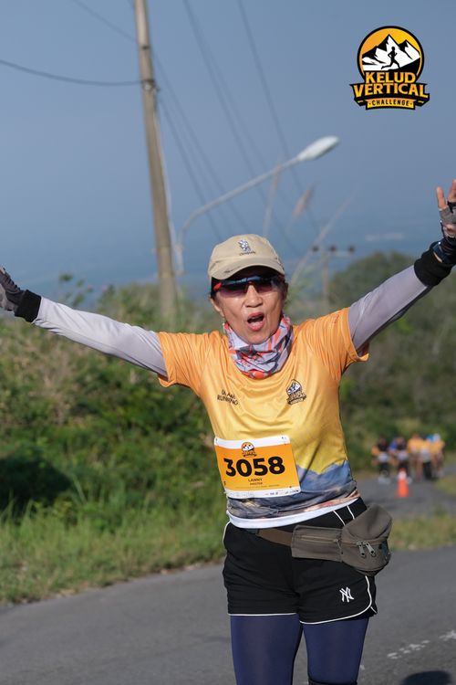 Race photo from Kelud Vertical Challenge 2024