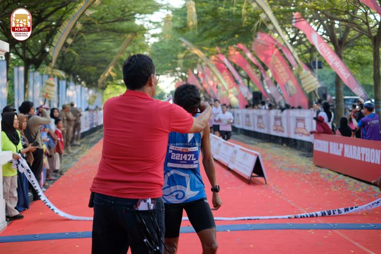Race photo from Kediri Half Marathon 2024