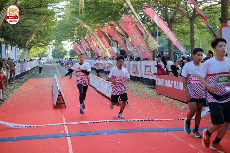 Race photo from Kediri Half Marathon 2024
