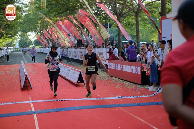 Race photo from Kediri Half Marathon 2024