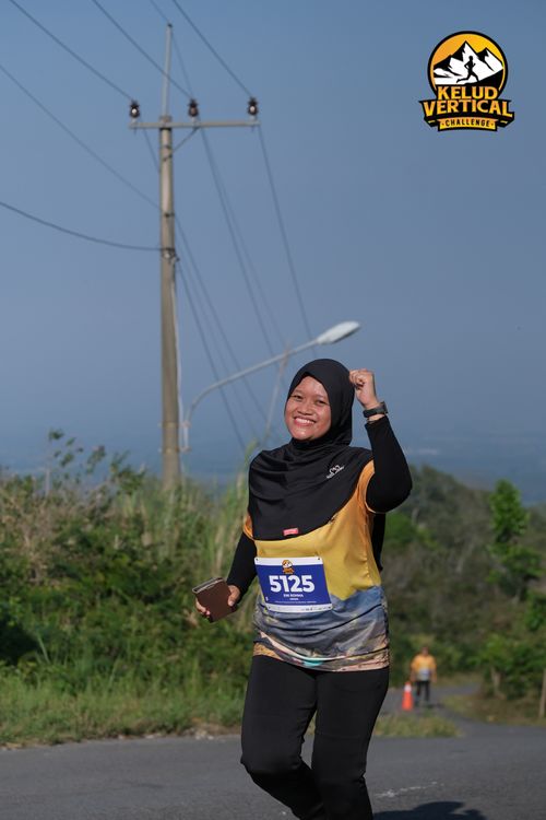 Race photo from Kelud Vertical Challenge 2024