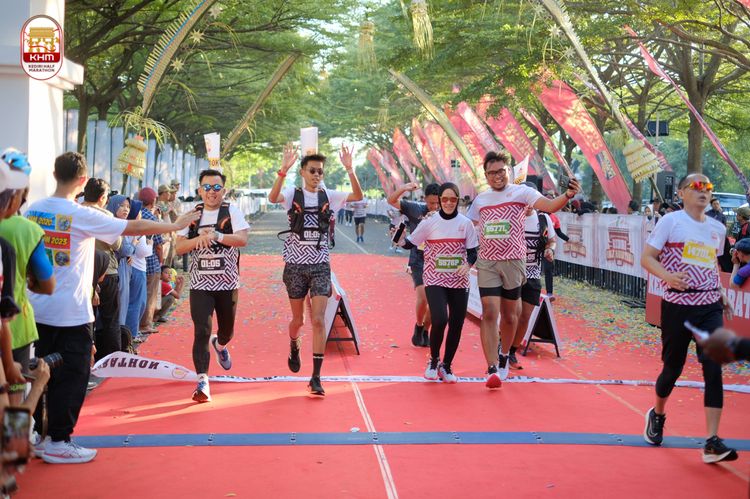 Race photo from Kediri Half Marathon 2024