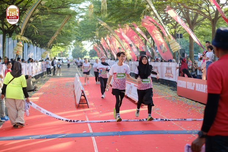 Race photo from Kediri Half Marathon 2024